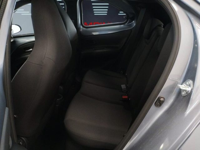TOYOTA Aygo X usata 14