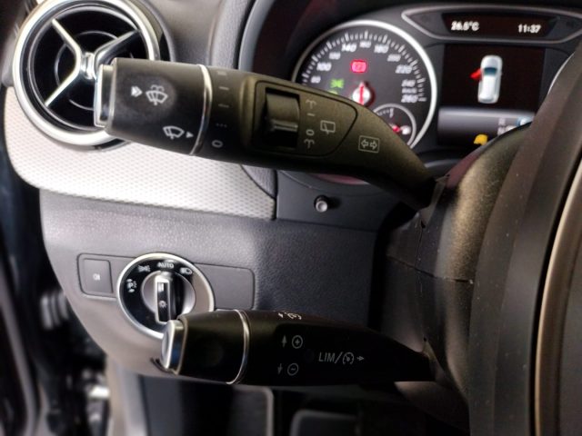 MERCEDES-BENZ B 180 usata, con USB