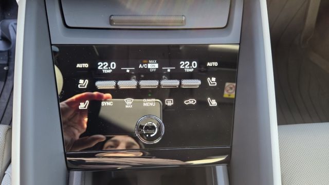 PORSCHE Macan usata, con Fari LED