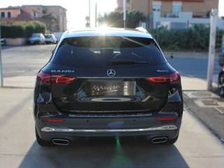 MERCEDES-BENZ GLA 220 usata, con Alzacristalli elettrici