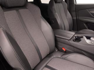 PEUGEOT 3008 usata, con Volante multifunzione