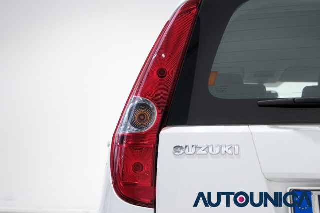 SUZUKI Splash usata 33