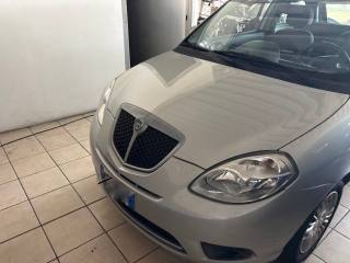 LANCIA Ypsilon usata, con Airbag