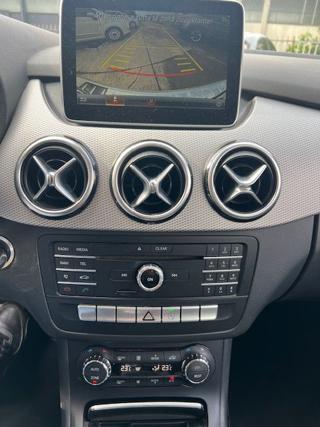 MERCEDES-BENZ B 180 usata, con Lettore CD