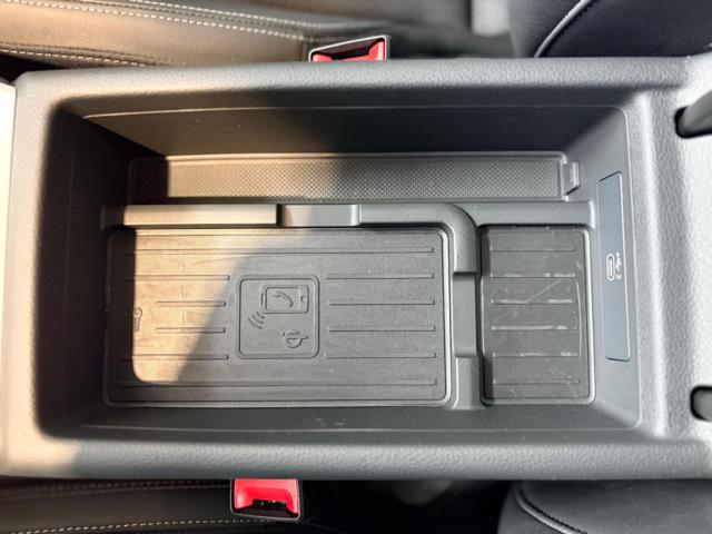 AUDI A4 usata, con Portellone posteriore elettrico
