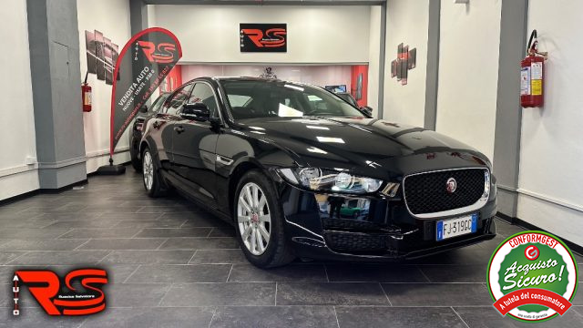 JAGUAR XE usata, con Autoradio digitale
