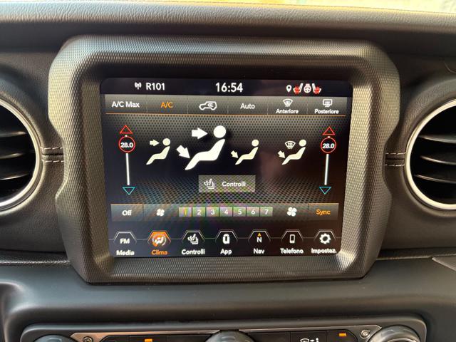 JEEP Wrangler usata, con Luci diurne LED