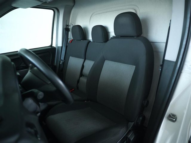 FIAT Doblo usata, con Specchietti laterali elettrici