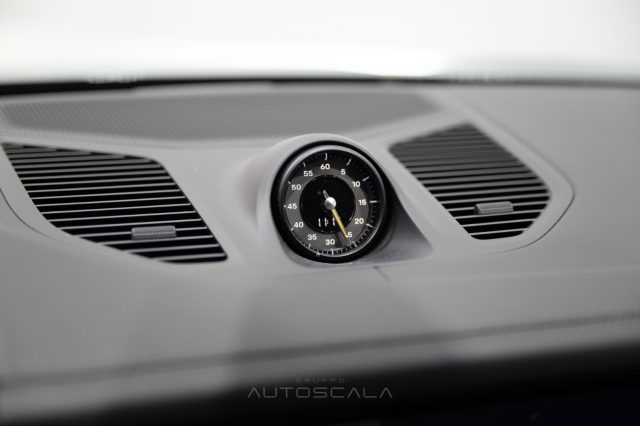 PORSCHE Cayenne usata 25