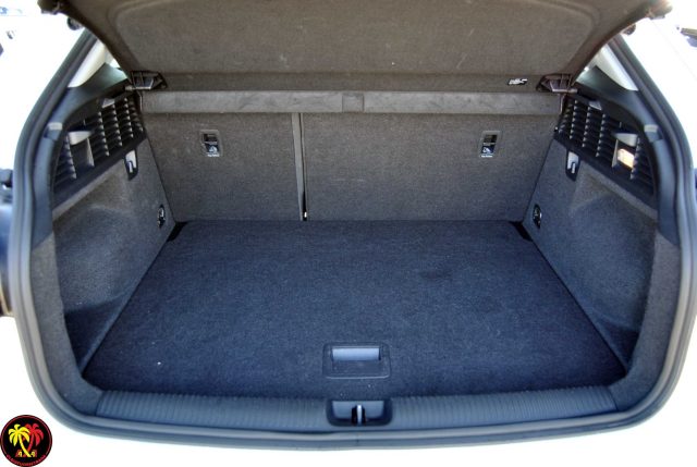 AUDI Q2 usata, con Sensori di parcheggio posteriori