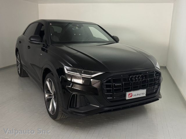AUDI Q8 usata, con Volante multifunzione