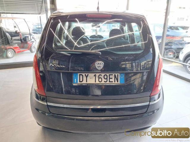 LANCIA MUSA usata, con Cerchi in lega