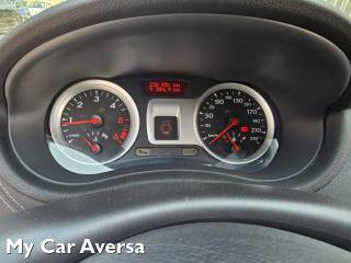 RENAULT Clio usata, con Autoradio