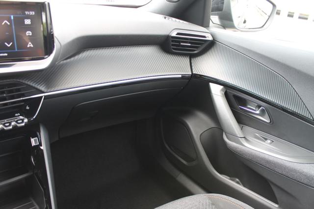 PEUGEOT 2008 usata, con Fari LED