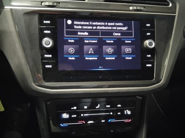 VOLKSWAGEN Tiguan usata, con Specchietti laterali elettrici