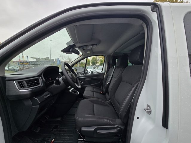 RENAULT Trafic usata, con Alzacristalli elettrici