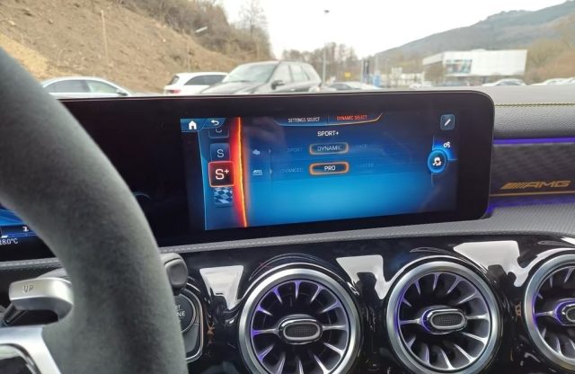 MERCEDES-BENZ A 45 S AMG usata, con Fendinebbia