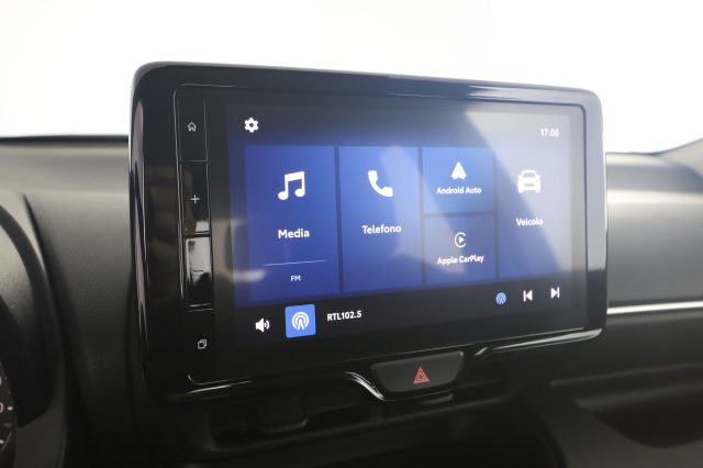 TOYOTA Yaris usata 7