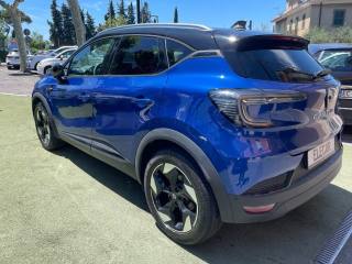 RENAULT Captur usata, con Autoradio