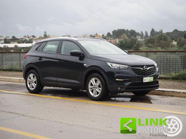 OPEL Grandland X usata, con Park Distance Control