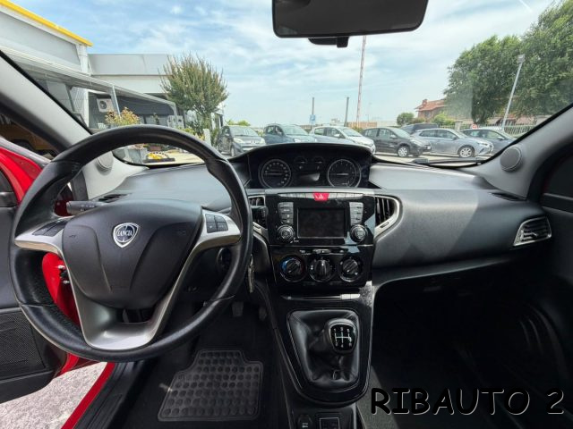LANCIA Ypsilon usata, con Sensori di parcheggio posteriori