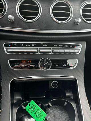 MERCEDES-BENZ E 200 usata, con Sistema di navigazione