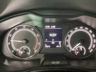 SKODA Kamiq usata, con Autoradio