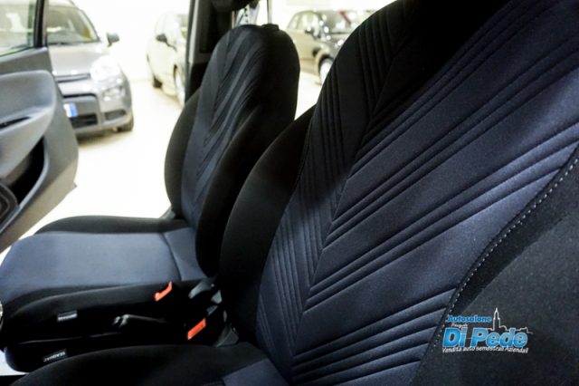 LANCIA Ypsilon usata, con Luci diurne