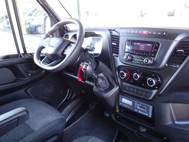 IVECO Daily usata, con Cronologia tagliandi