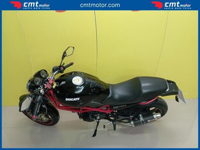 DUCATI Monster 695 usata 11