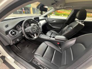 MERCEDES-BENZ GLA 200 usata, con Chiusura centralizzata