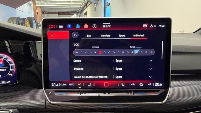 VOLKSWAGEN Golf GTI usata, con Controllo trazione