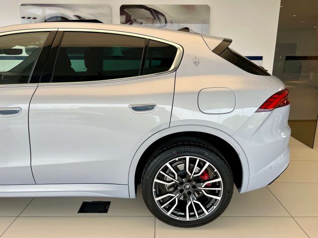 MASERATI Grecale usata, con Climatizzatore