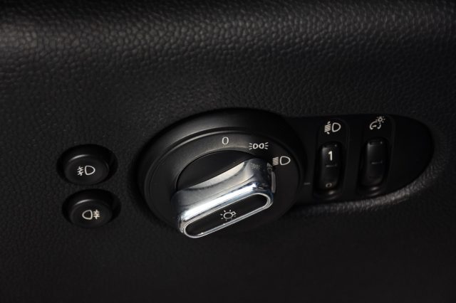 MINI Mini usata, con Park Distance Control