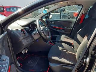 RENAULT Clio usata, con Leve al volante