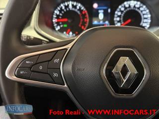 RENAULT Clio usata, con Touch screen