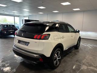 PEUGEOT 3008 usata, con Autoradio
