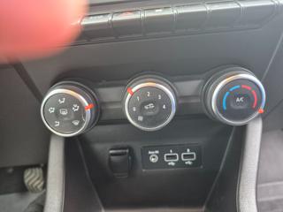 RENAULT Clio usata, con Controllo automatico clima