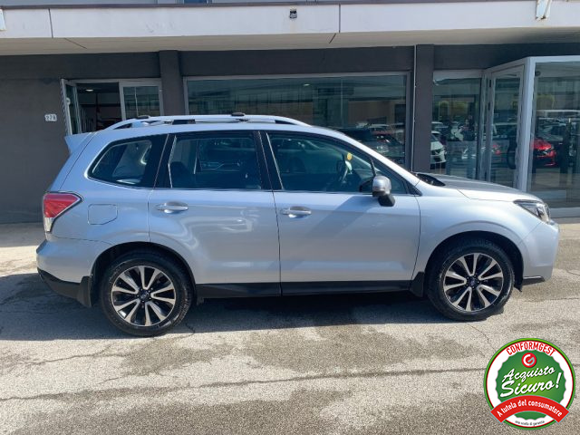 SUBARU Forester usata, con Controllo trazione