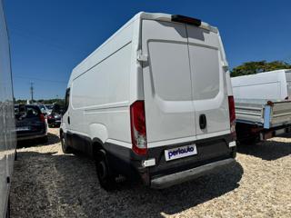 IVECO Daily usata, con Climatizzatore