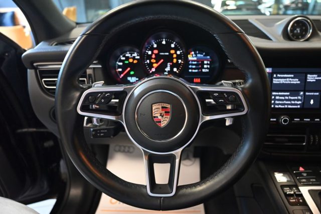 PORSCHE Macan usata 132