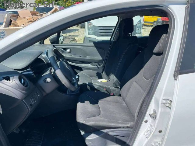 RENAULT Clio usata, con Servosterzo