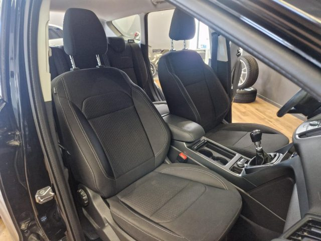 FORD Kuga usata, con Sistema di navigazione