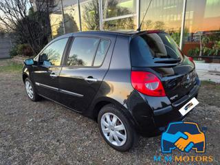 RENAULT Clio usata, con Autoradio
