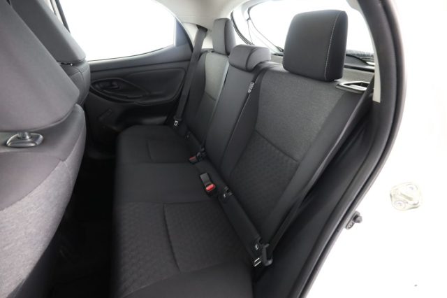 TOYOTA Yaris usata 3