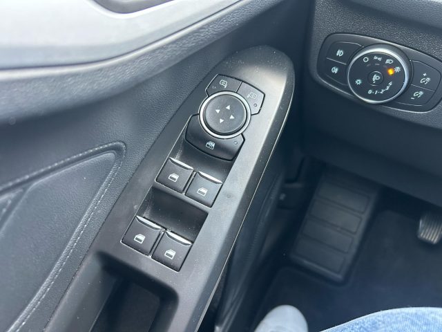 FORD Focus usata, con Fendinebbia