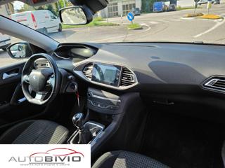 PEUGEOT 308 usata, con Volante multifunzione