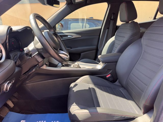 ALFA ROMEO Tonale usata, con Sedile posteriore sdoppiato