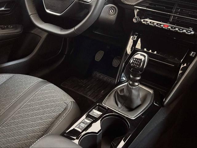 PEUGEOT 208 usata, con Touch screen