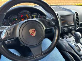 PORSCHE Cayenne usata, con Autoradio